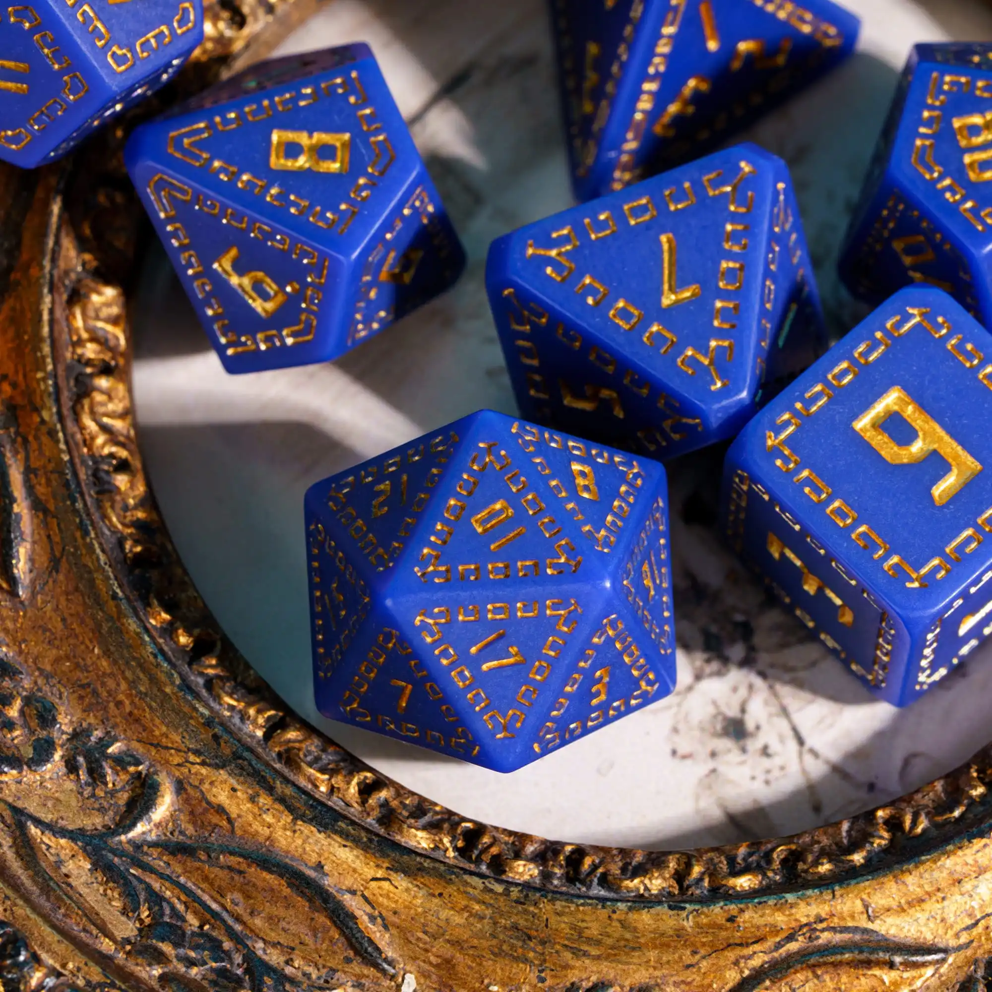 جديد بزاوية DND مجموعة نرد 7 قطعة نمط دائري نرد متعدد السطوح لعشاق RPG منضدية ألعاب الطاولة اللاعبين الزنزانات والتنينات