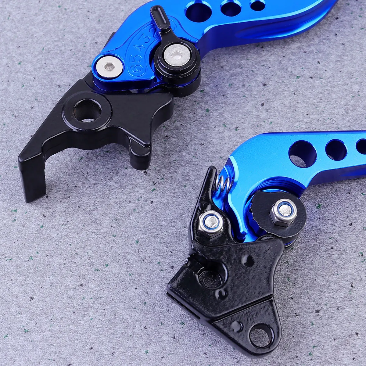 

1 Pair Adjustable Motorcycle Brake Clutch Lever 6 Gear Blue Universal Hand Grip For Street Riding Alloy Handlebar Protector