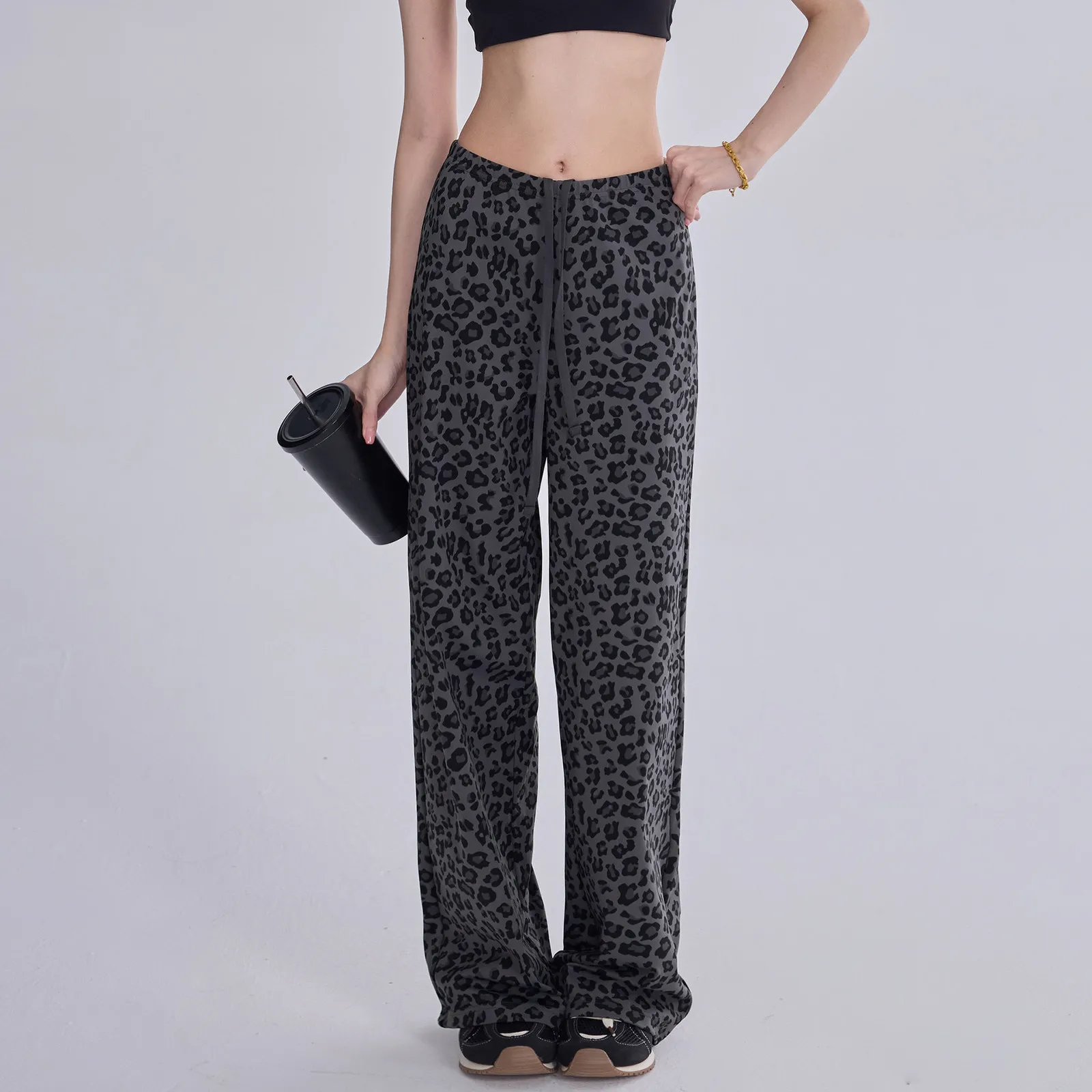 Leopardenmuster-Hose mit geradem Bein für Damen, Leggings, hochtaillierte, locker fallende Sporthose, Damen-Fitnesshose, schlankmachende Yogahose. – Detail 4