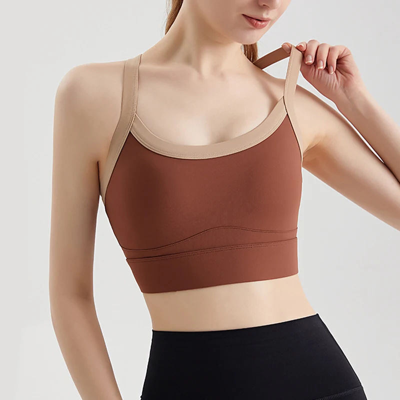 

GYAKORLAT Contrast Color High-Intensity Shockproof Sports Bra For Women Running Gym Top Integrated Cup Beautiful Back Yoga Vest