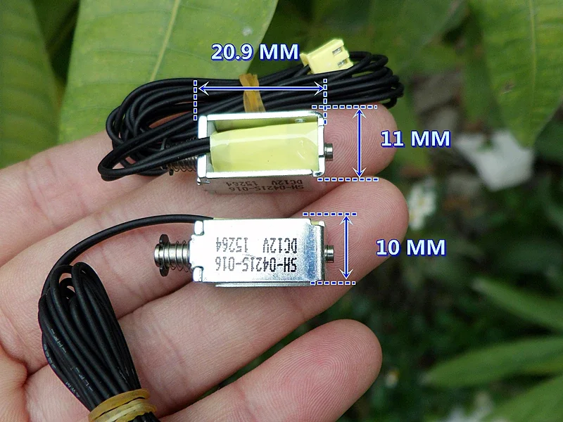 DC 3V 5V 12V Mini Block Solenoid Electromagnet Solenoid Through Push-pull Frame 4mm Stroke Line length 100 mm 2.4W