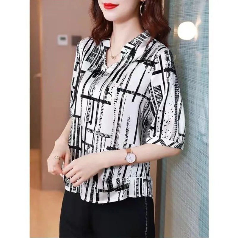 2024 Summer New Pullovers V-Neck Versatile Korean Version Loose Casual Fashion Short Sleeve Commuter Printed Chiffon Tops