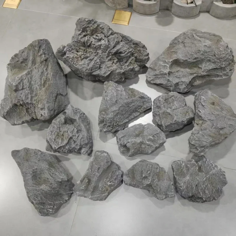 Small Artificial PU Foam Rock Fake, Stone Faux Moss Boulder Garden Landscape, Decoration Hotel Project Engineering Ornament Prop