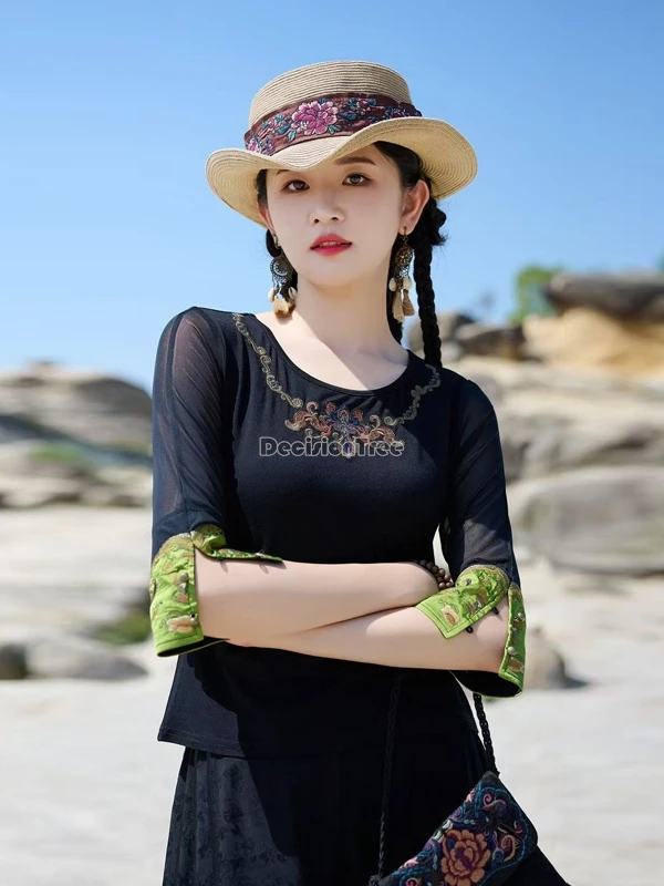 

2025 new chinese style retro mid-sleeved t-shirt for women ethnic style base layer embroidered round-neck slimming blouse top