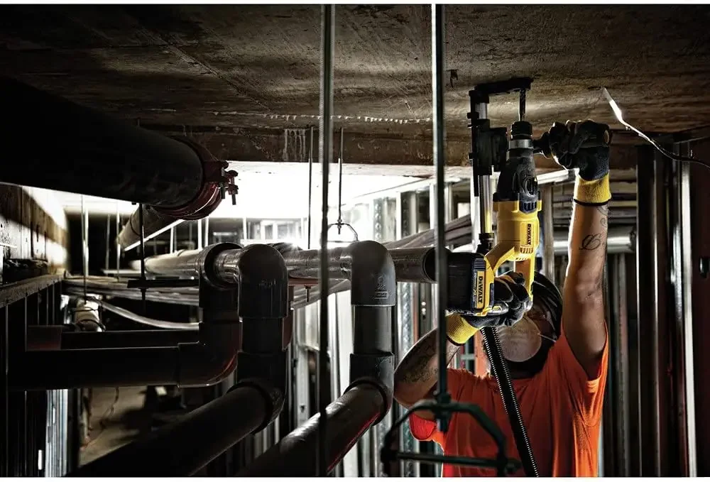 DEWALT DCH133M2 20V Max XR Brushless 1 Kit de martelo rotativo com alça D