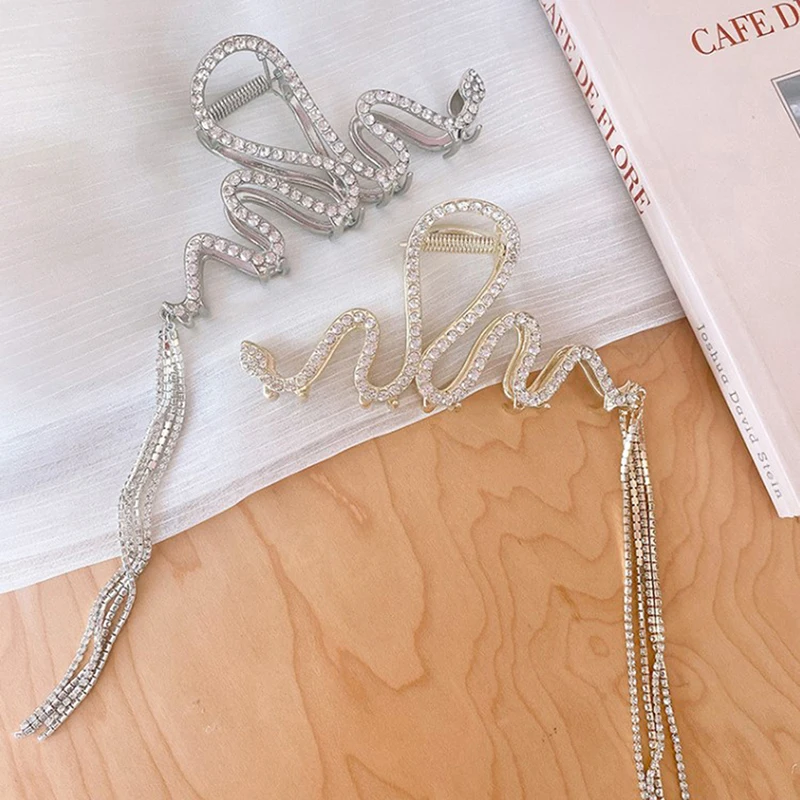 Fashion Crystal Hair Crab Clips Women Tassel Chain Snake Hair Claw Elegant Shark Clip Barrette Hairpin Headdress Accessories