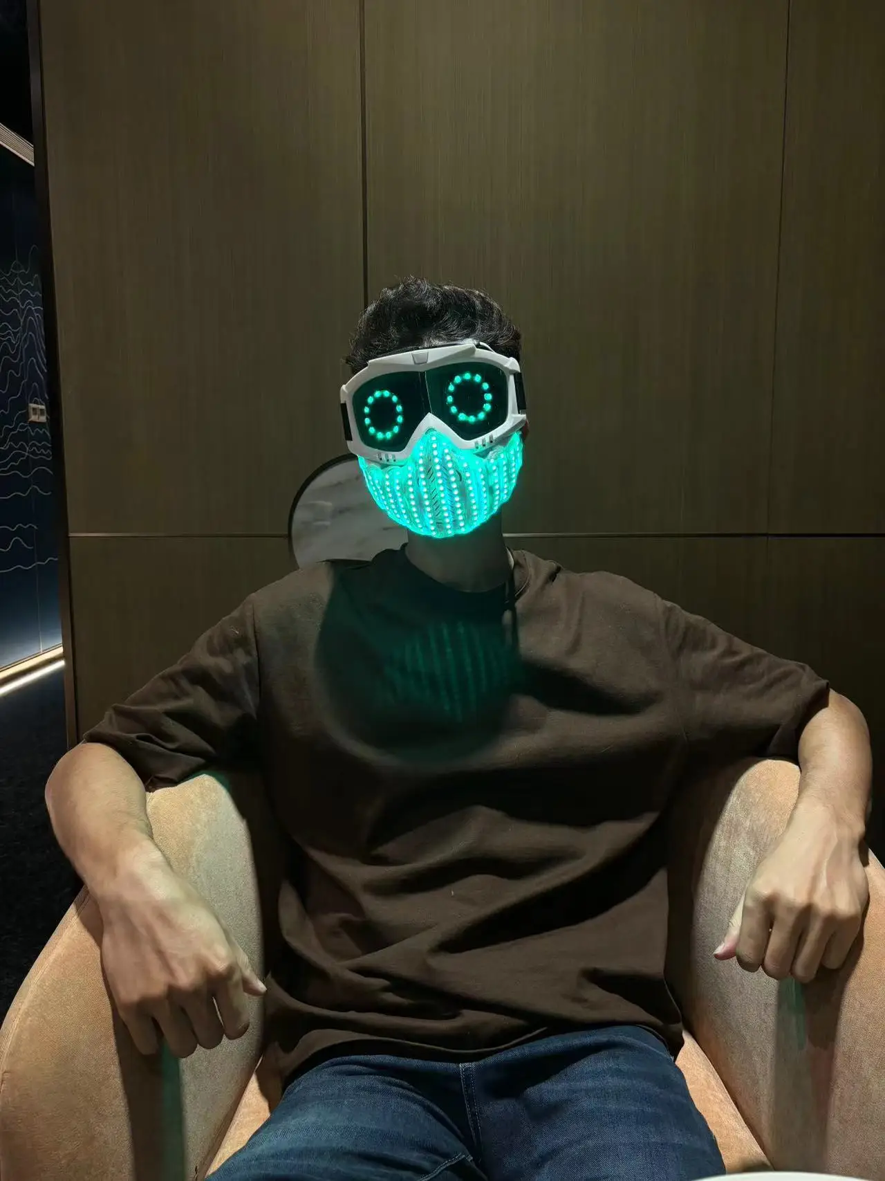 Dynamic LED Mask Casual Multi-modes Lighting Halloween Holiday Music Show Performance LED Mask