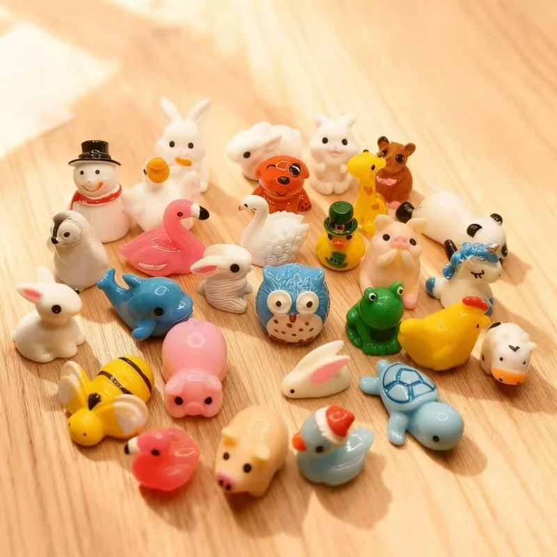 51 Randomly Colored Resin Cute and Mysterious Small Animal Blind Box Figurines, Individually Packaged, Suitable for Fairy Tale g