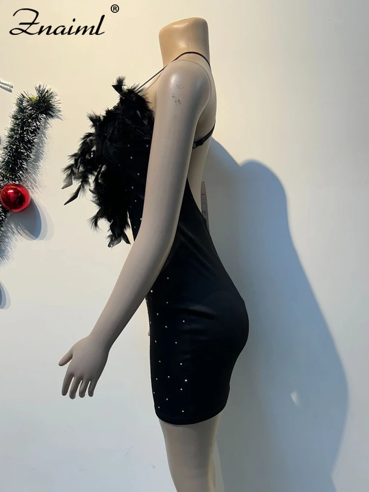 Znaiml pióra dżetów elegancka luksusowa głęboki dekolt w serek diamenty Bodycon Mini sukienka kobiety urodziny wieczór wieczór bal Vestidos