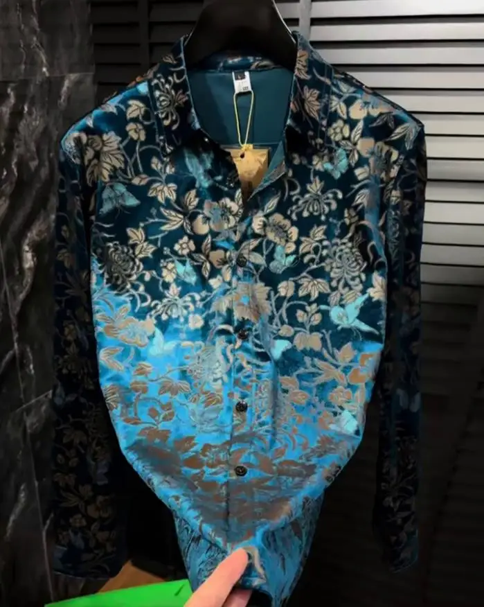 

New Winter 2025 European and American men's wear collection Long-sleeved lapel Printed velvet shirt 6XL