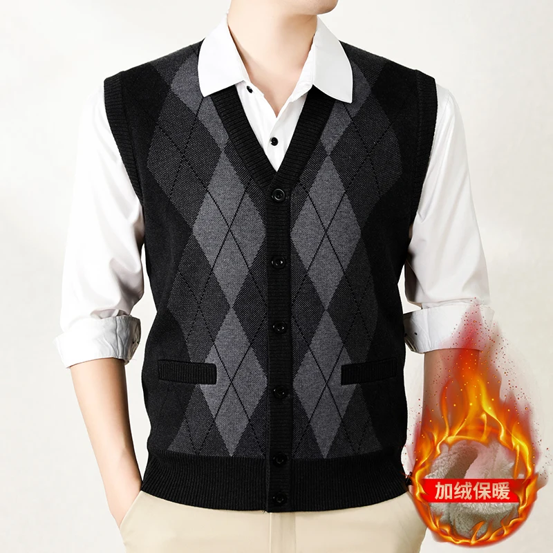 New Autumn and Winter Men's Fleece-Lined Warm and Comfortable Cardigan Sleeveless Vest Sweater/J-25009 view 4