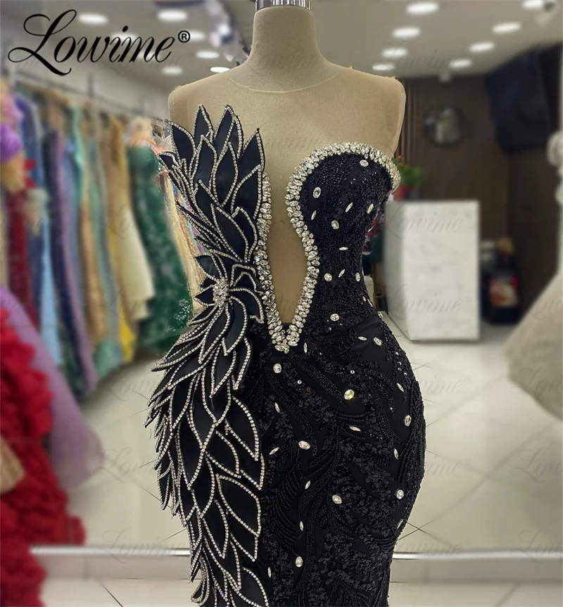 Black Celebrity Dresses 2024 Luxury 3D Leaf Crystal Beaded Arabic Evening Dress Custom Made Pageant Prom Party Gowns Robe Soiree