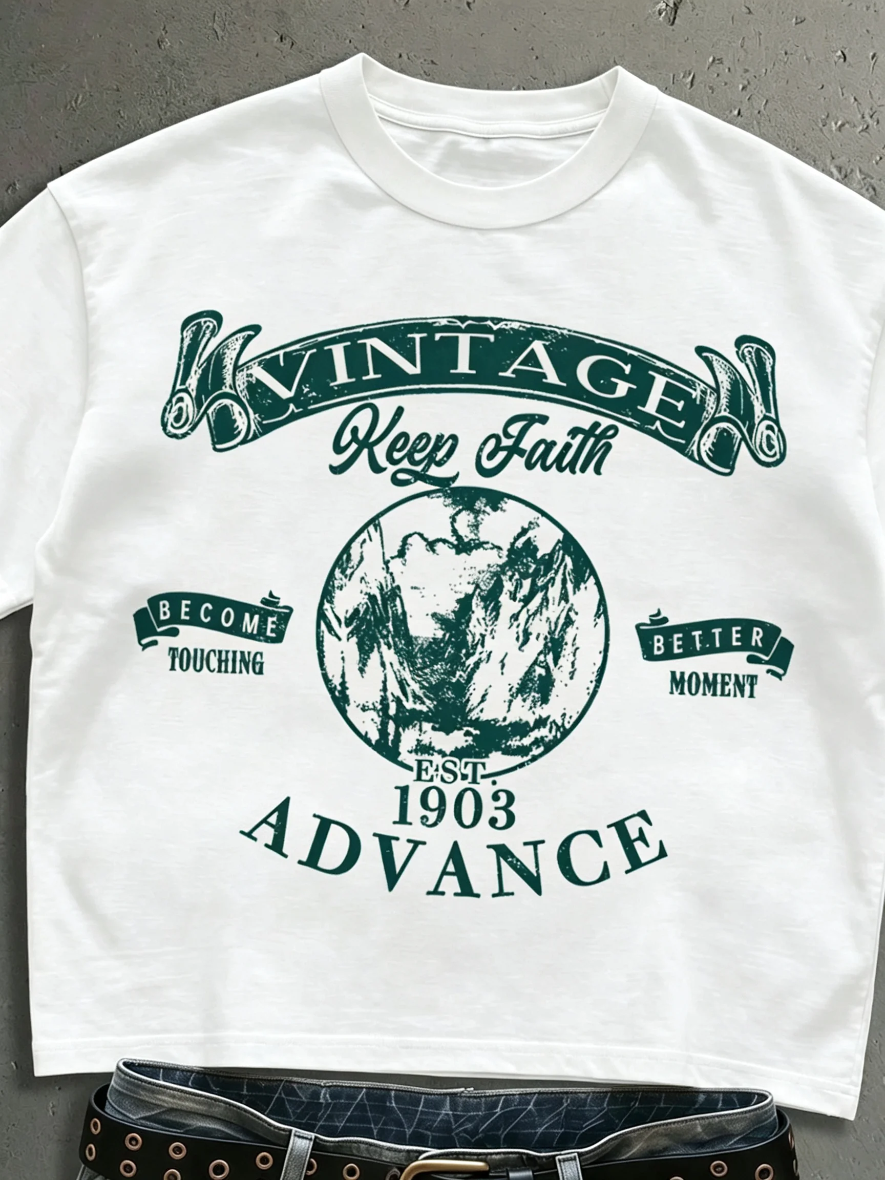 2026 New Vintage Family Matching Unisex Oversized T-Shirt Vintage Mountain Globe Ribbon Text Chest Front Print Streetwear Tops