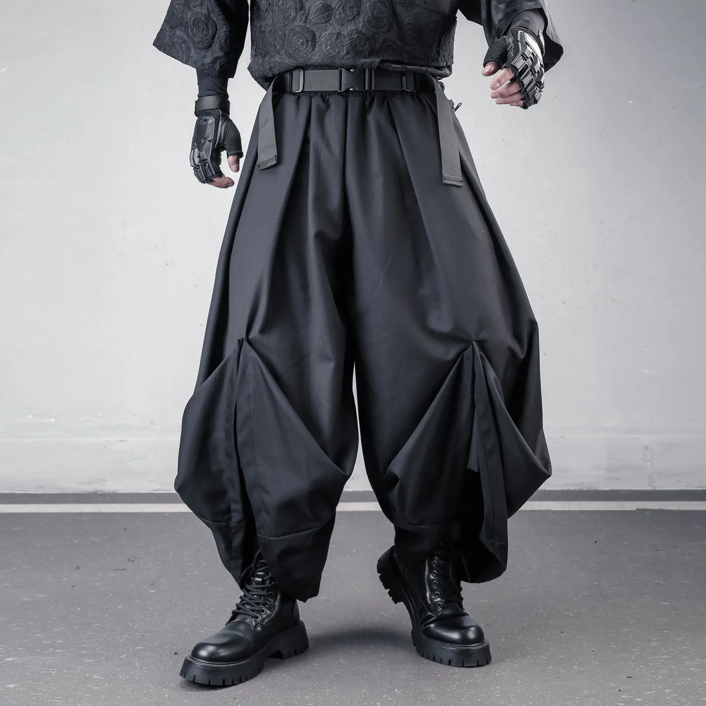 Dark Style Three-Dimensional Deconstruction Pleated Design Culottes Men's Ninth Pants Large Size Pants Wide Leg Pants Fashion