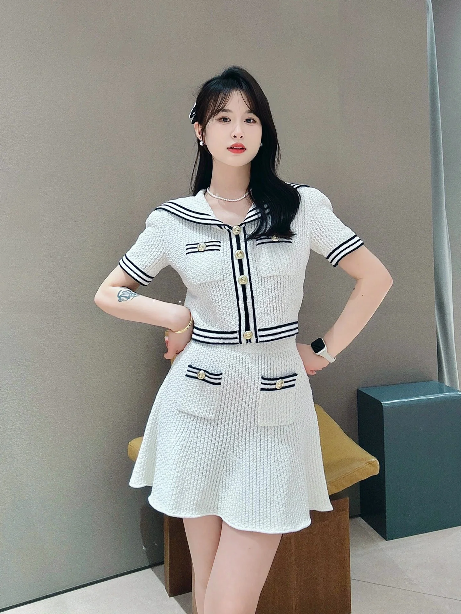 Printemps été col bleu marine évider tricoté f jupe Ensemble femmes Faion Ensemble ort Sve V Ne bouton fermeture