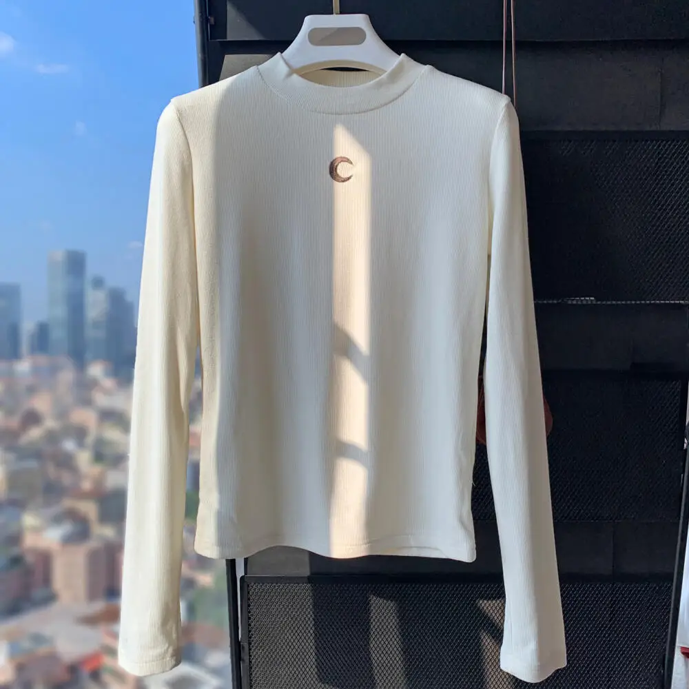 

Solid Color Base Top Women Long Sleeve Tshirt Semi High Neck Moon Embroidery Korean Fashion Casual Versatile Spring New