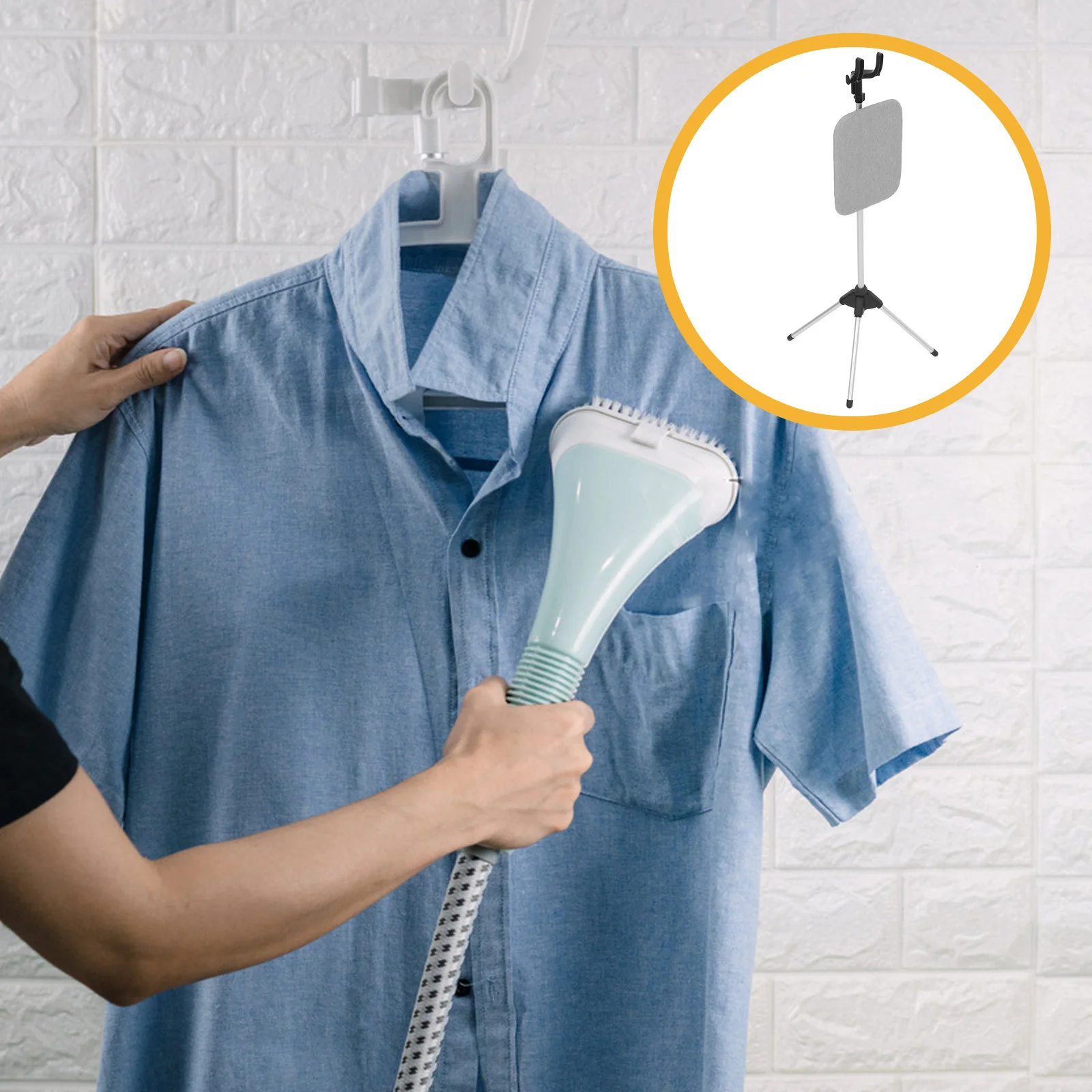 

Складная гладильная стойка со встроенной гладильной доской. Стабильная четырехногий отпариватель для одежды. Регулируемая телескопическая подставка для одежды.