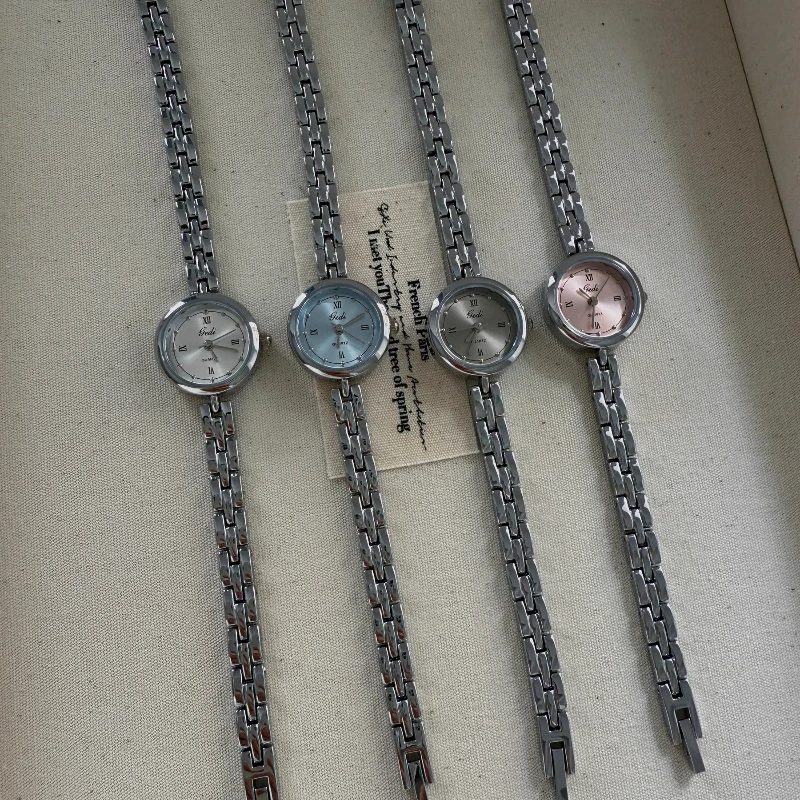 

Fashionally simple women's luxury 2025 new model exquisite and compact pink ladies' style bracelet watch - birthday gift