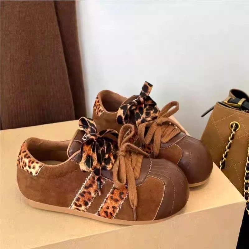 Picture 4: Girls' Retro Leopard Print Sneakers - Casual Lace-Up Kids' Fashion Shoes for Daily Wear Comfort Children Sneakers for Girls Boys