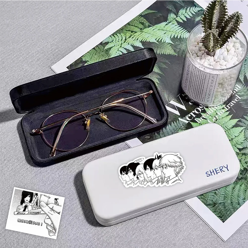 10/30/65 قطعة كول بالمنشار رجل أنيمي ملصقات مقاوم للماء الكتابة على الجدران Skateboard بها بنفسك سكيت الهاتف الأمتعة الدراجة أسود أبيض مانغا الشارات حزمة #5