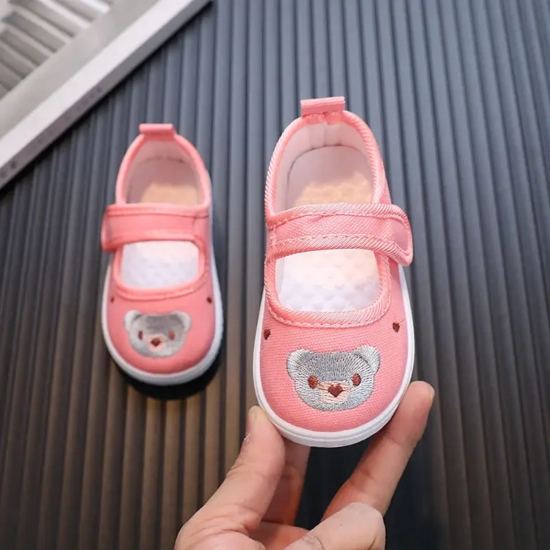 2024 New 1-3 Year Old Children's Canvas Shoes Soft Sole Kindergarten Indoor Shoes Girl Shallow Mouth Baby Princess Shoes