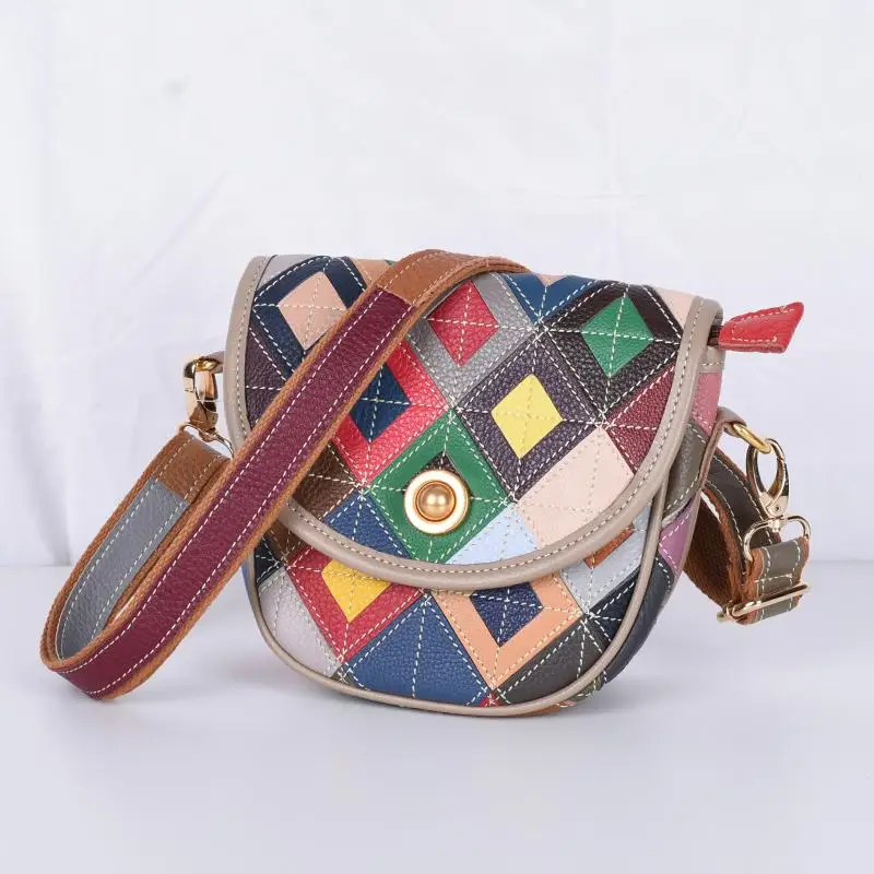 

Summer 2024 New Style Small Square Sweet Style Crossbody Bag Women's Leather Plaid Bag Casual Single Shoulder Bag for Youth