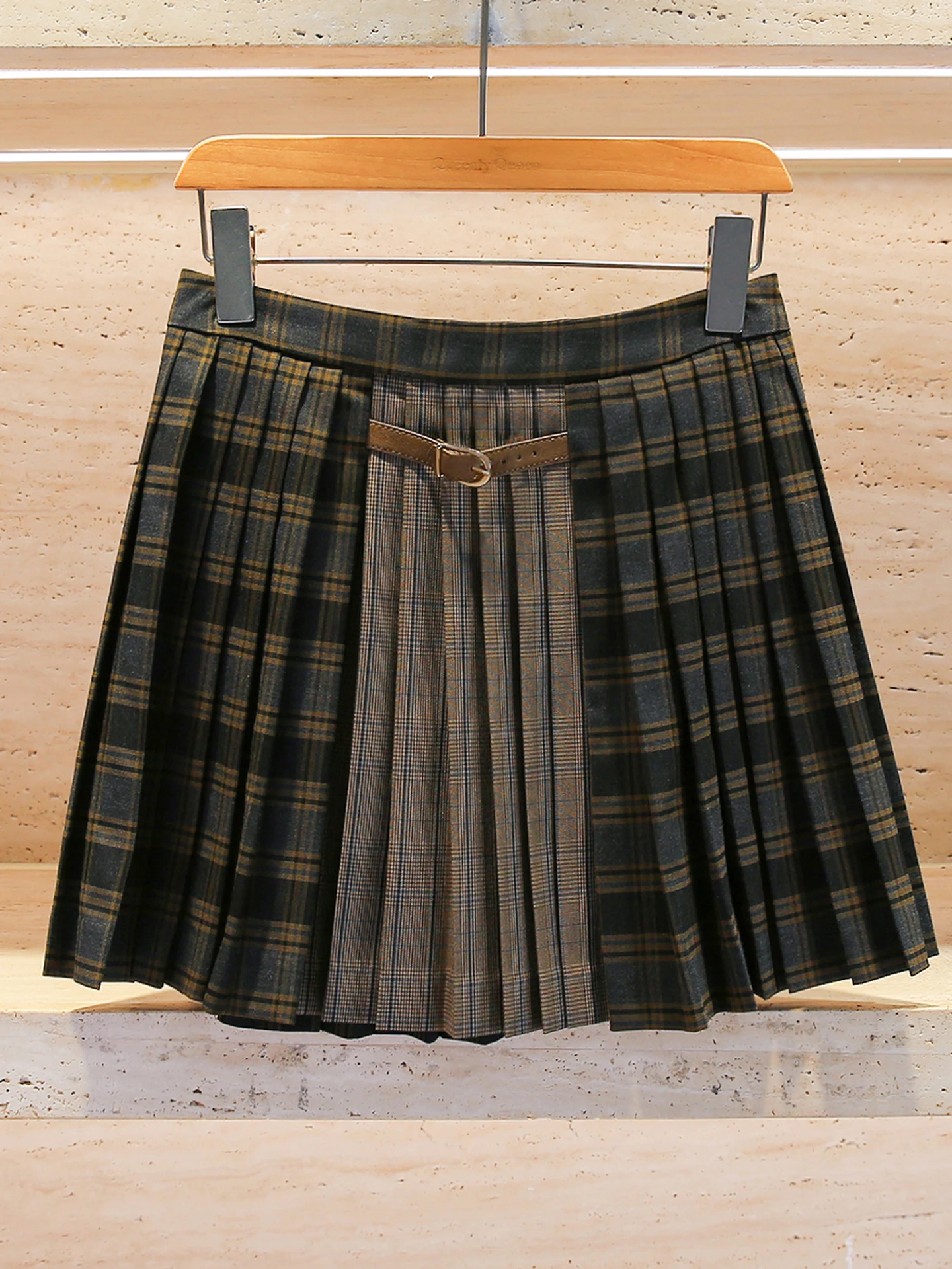 

S Home South Oil High End Women's Faion Autumn 2025 Retro College Sle Plaid f Skirt ort Skirt Pleated A-Line Silhouette