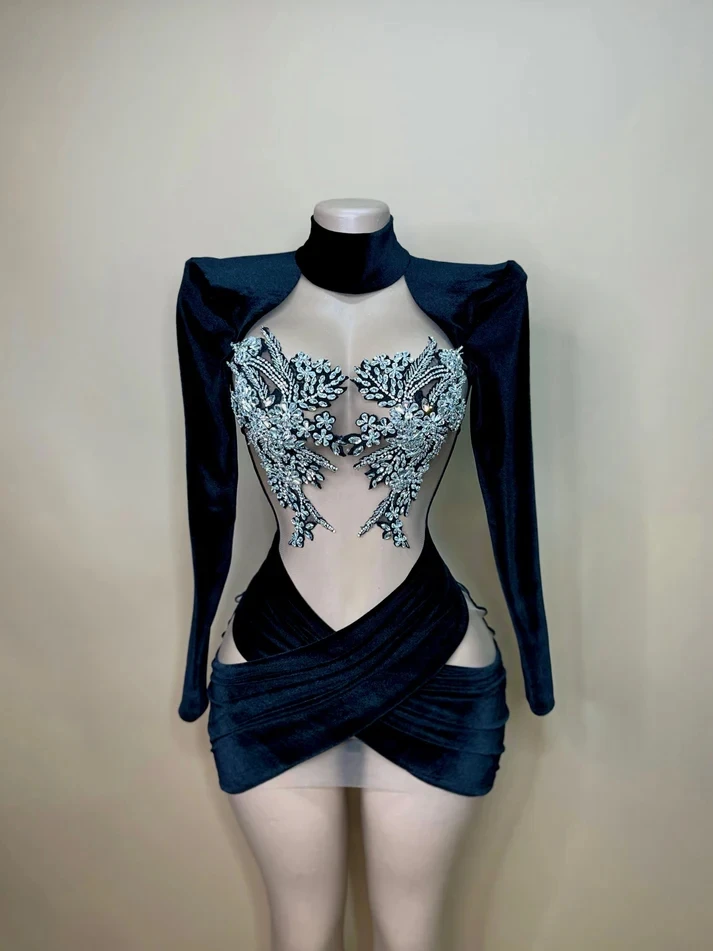 

Sexy Short Prom Dresses For Black Girls Beaded Long Sleeves African American Birthday Party Dresses Homecoming Cocktail Dresses