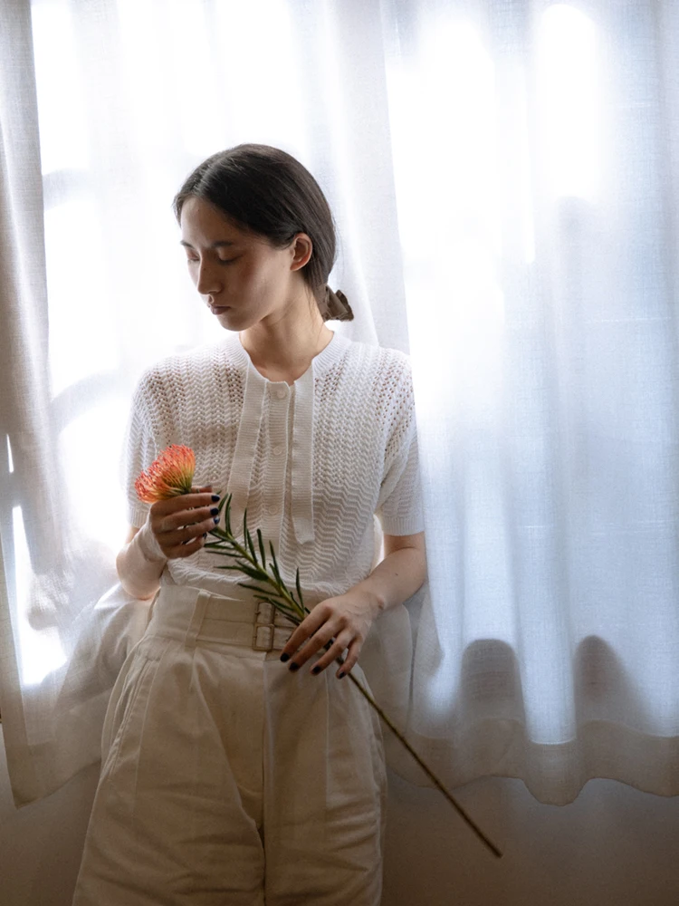 

Женский летний топ из хлопка с вырезами и узлами, облегающий, однотонный, с коротким рукавом, круглым вырезом, для повседневной носки