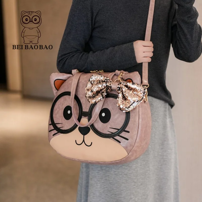 

Classic Leather Tote Bag For Ladies With Shoulder Strap Elegant And Popular Design From Famous Brand