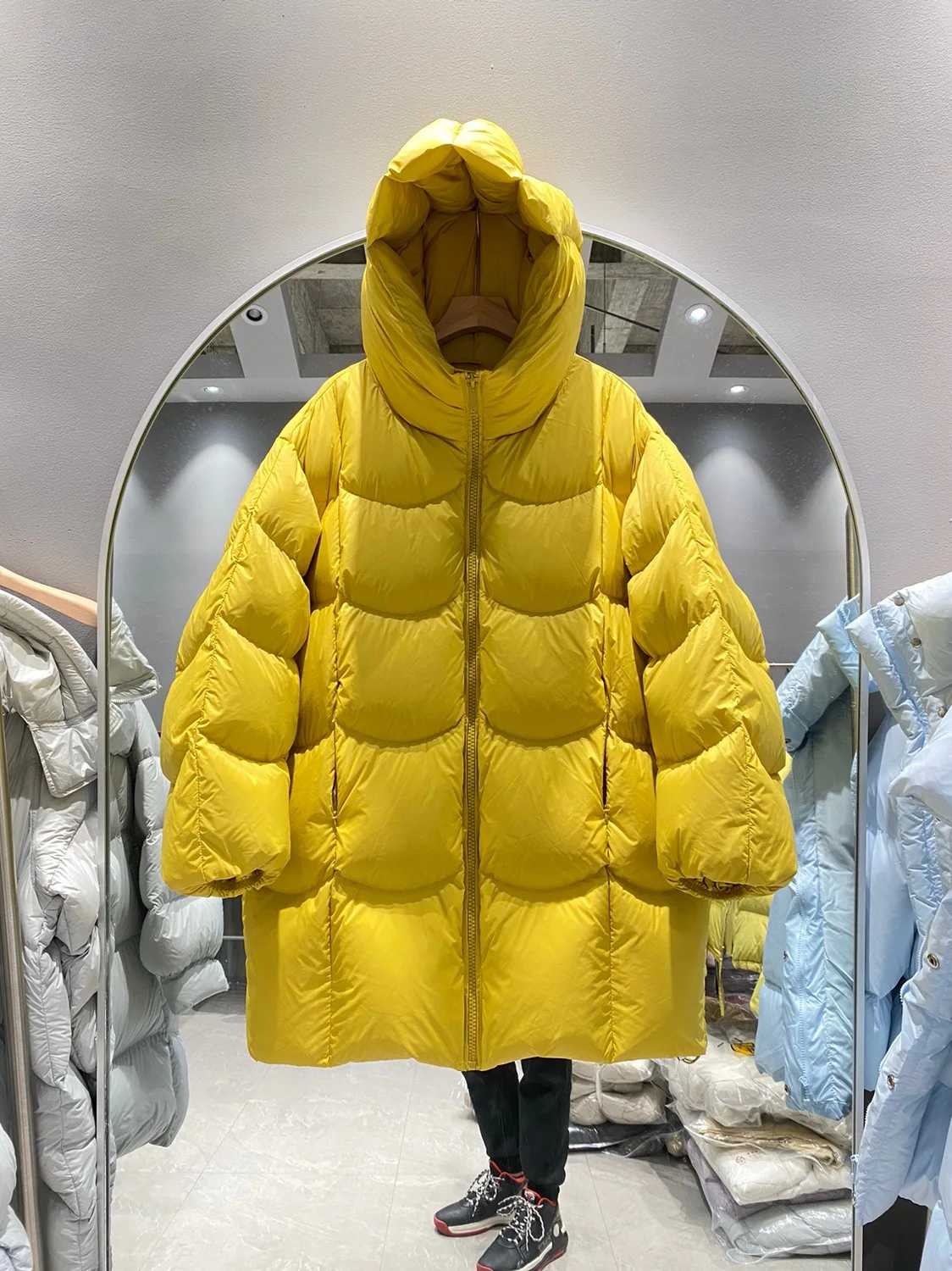 Winter Medium to Long Solid Hooded Down Jacket Women White Duck Down Parker Outwears Female Loose Thick Warm Quilted Jacket Coat