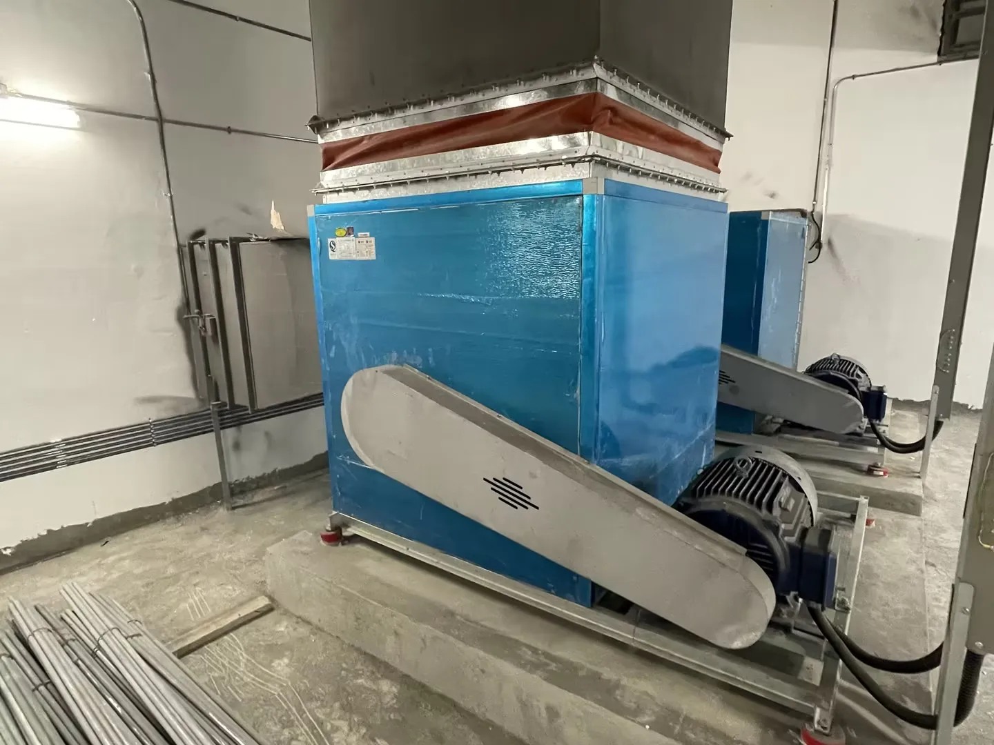 Lüftungsventilator, hoher Luftstrom, freistehende Montage, elektrischer Wechselstrom-OEM-Motor, hochwertige große industrielle Zentrifuge