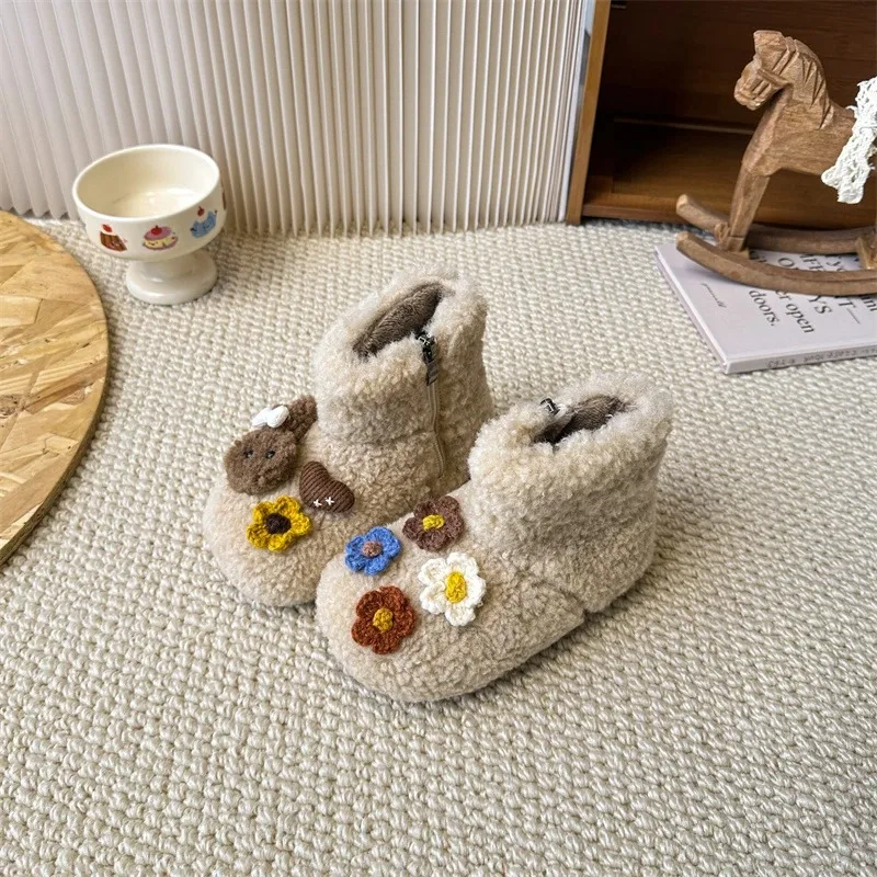 

Girls Warm Ankle Boots Winter New Cute Flower Kids Princess Short Plush Boots Sweet Fashion Children Furry Outdoor Cotton Boots