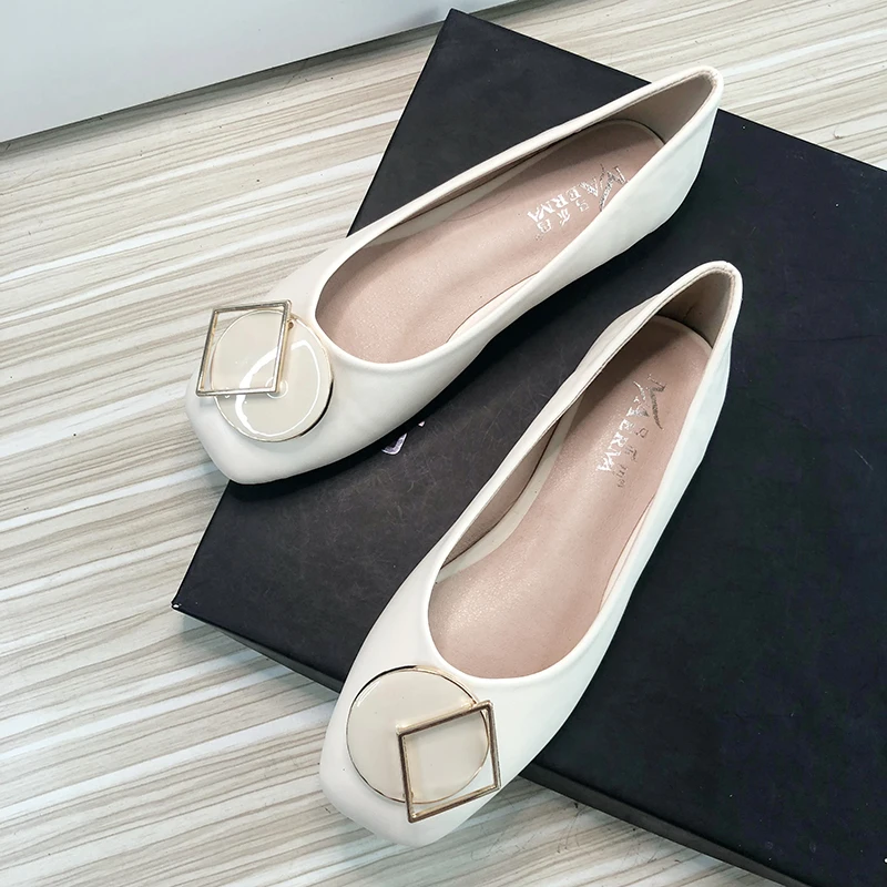 

Women Flats Girl's Sandals Solid Color 2022 Summer New Leather Shoes for Ladies Slip on Ballet Shoes Soft Sole Nice Quality 43