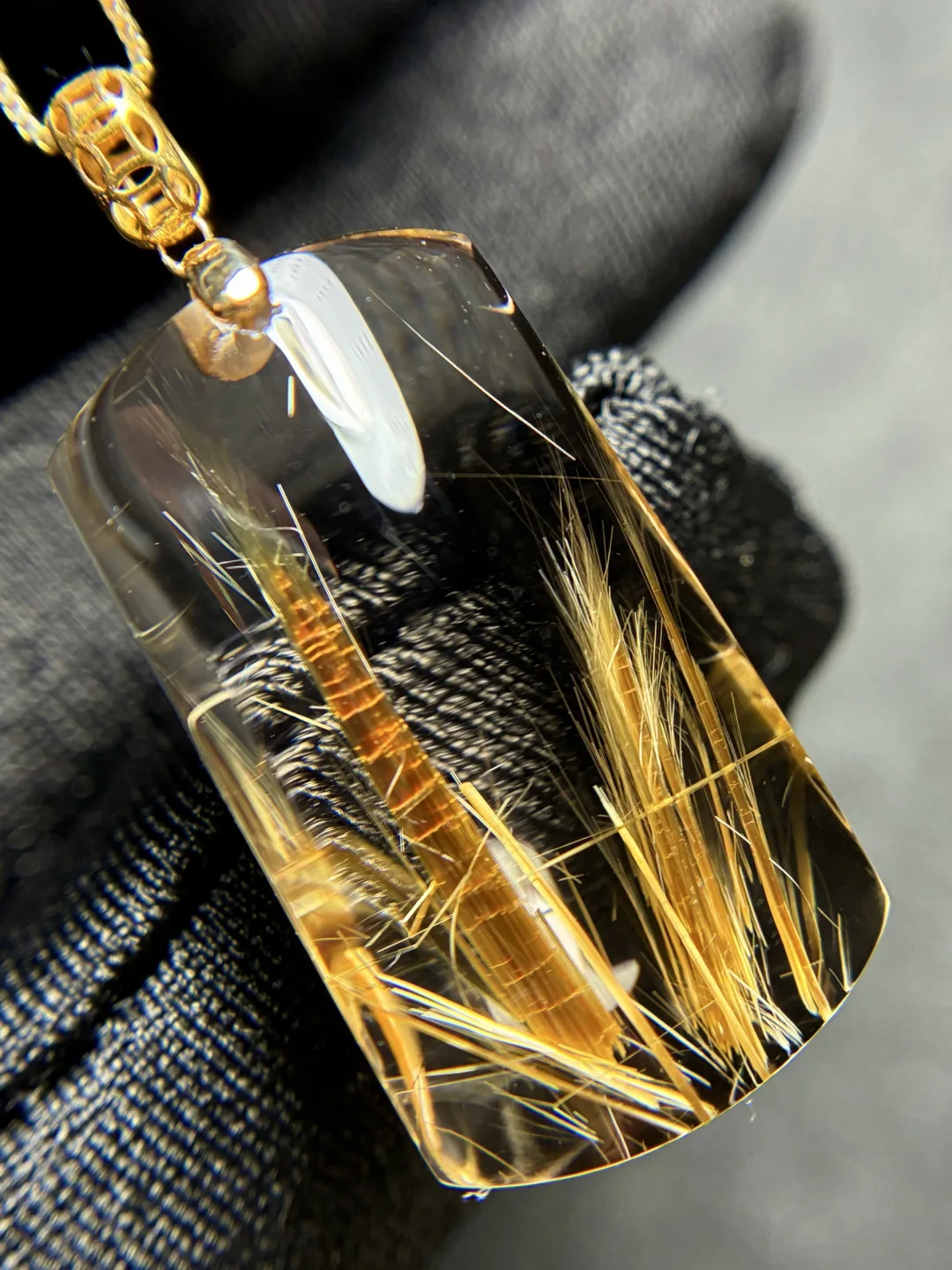 

Natural Gold Rutilated Quartz Pendant Jewelry Rectangle 25.7*14*9.5mm Men Women Brazil AAAAAAA