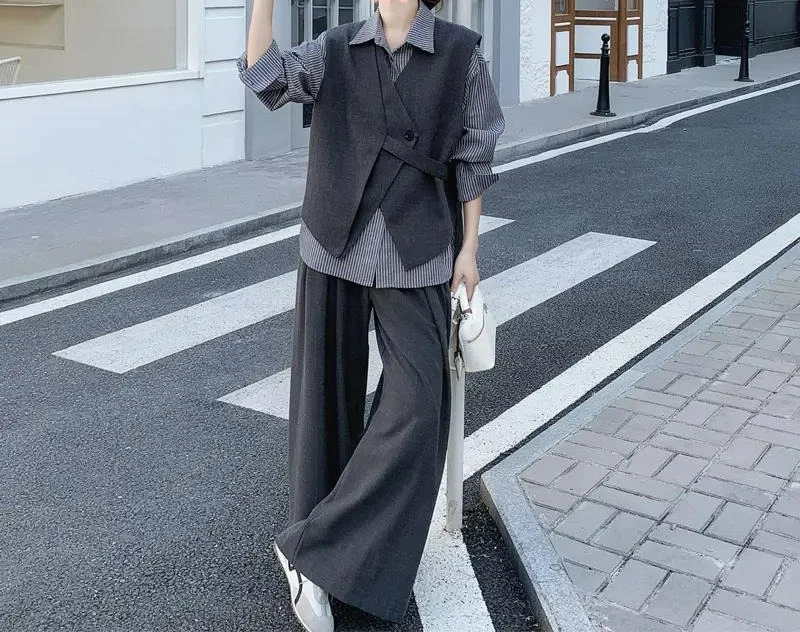 2026 Early Autumn New Design Sense Irregular Vest Striped Shirt Loose Wide Leg Trousers Three-piece Set