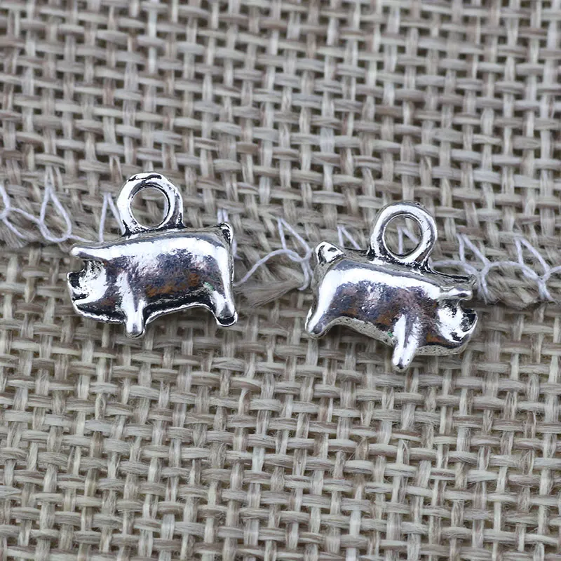 High Quality 20 Pieces/Lot 9mm*10mm Antique Silver Plated Alloy Diy Metal Charms Small Cute Pig Charms For Jewelry Making