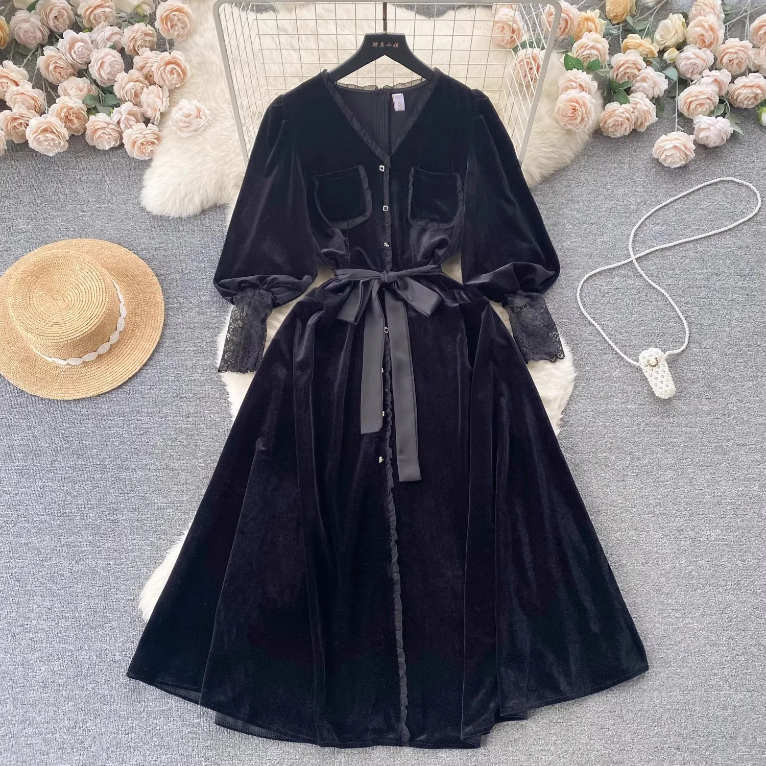 French New Autumn Winter Velvet Black Midi Dress Runway Women V Neck Single Breasted Lace Lantern Sleeve Lace Up Belt Vestidos