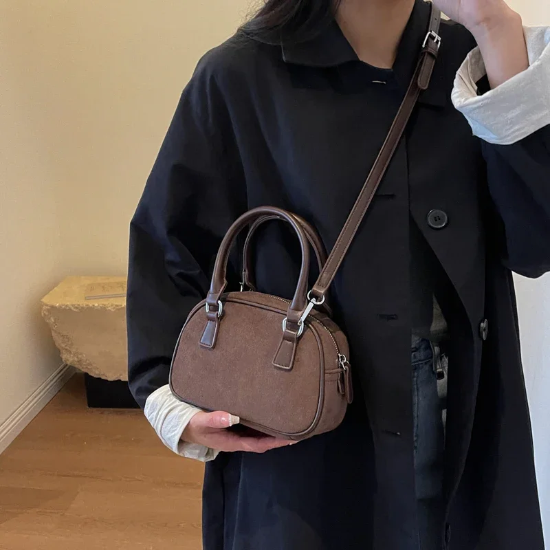 LEFTSIDE Design Fashion Retro Women Small Pillow Handbags and Purses 2023 Winter Leather Underarm Bags Shoulder Bags Bolsas