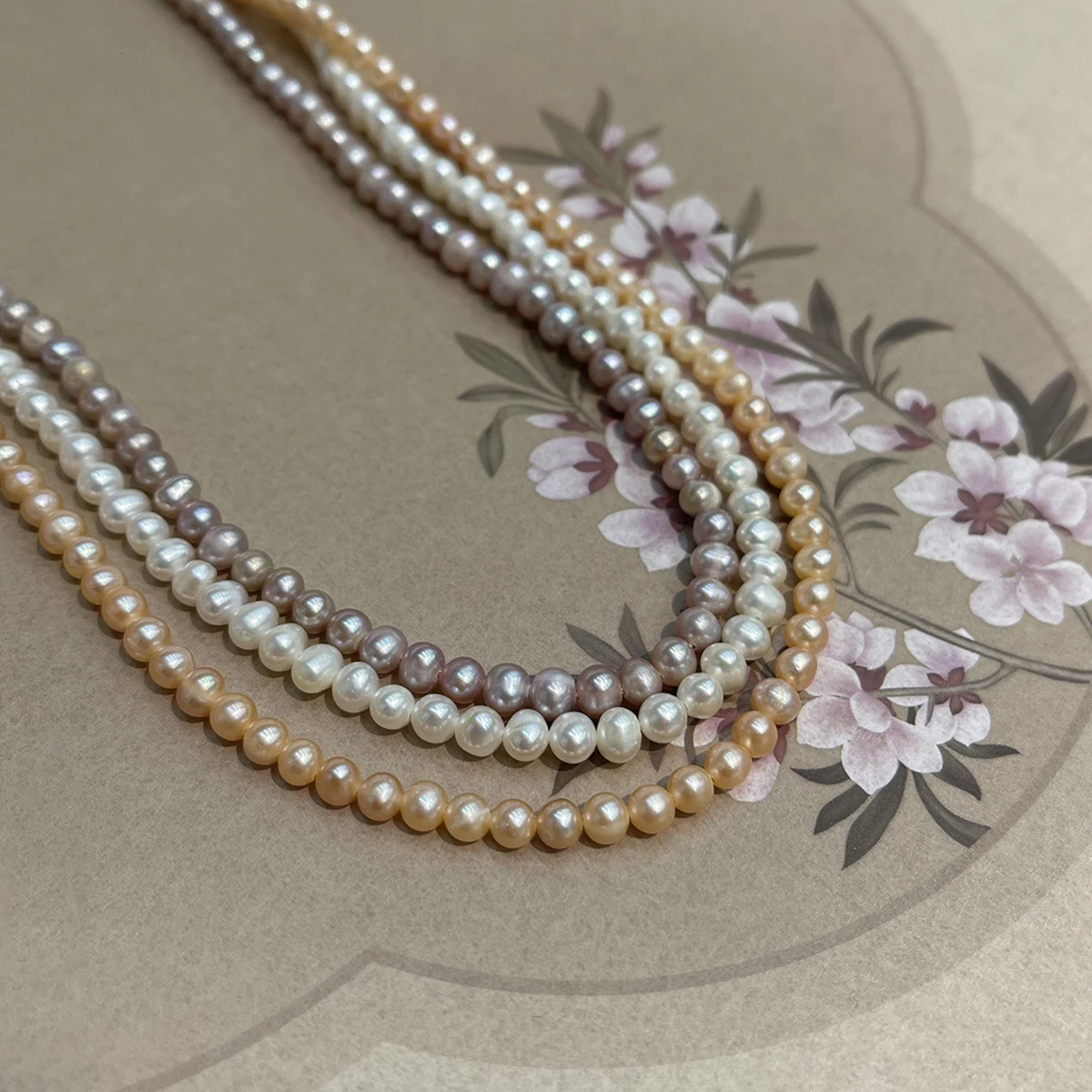 4-5mm Elegante Nahezu Runde Natürliche Süßwasserperlen Lose Perlen, Großhandel Schmuckzubehör für DIY Halsketten Armbänder – Detail 7