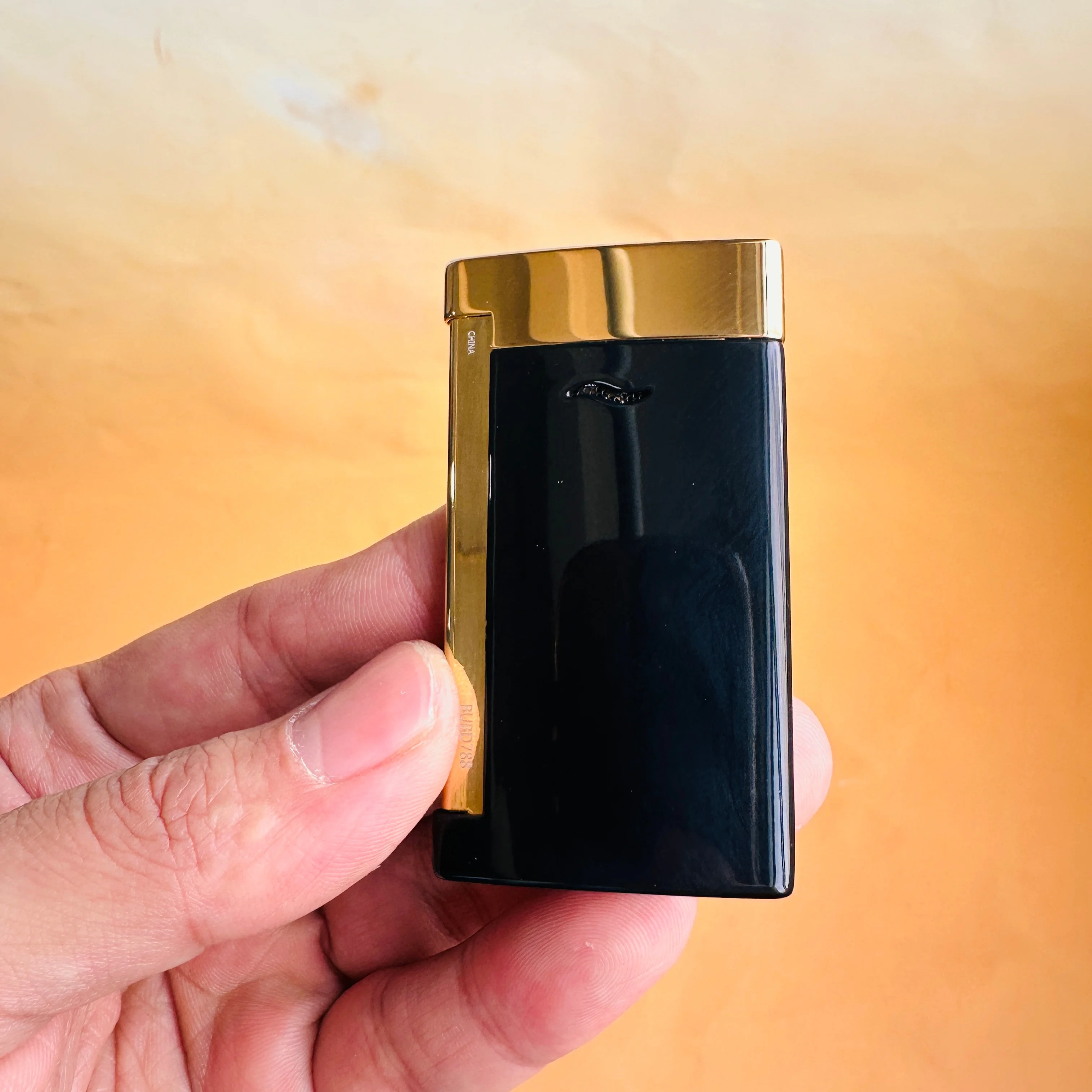 Dupont lighter Luxe merk-aanstekers op maat — Winddichte vlammen op maat — Alle stijlen inclusief geschenkverpakking Dupont logo - afbeelding 1