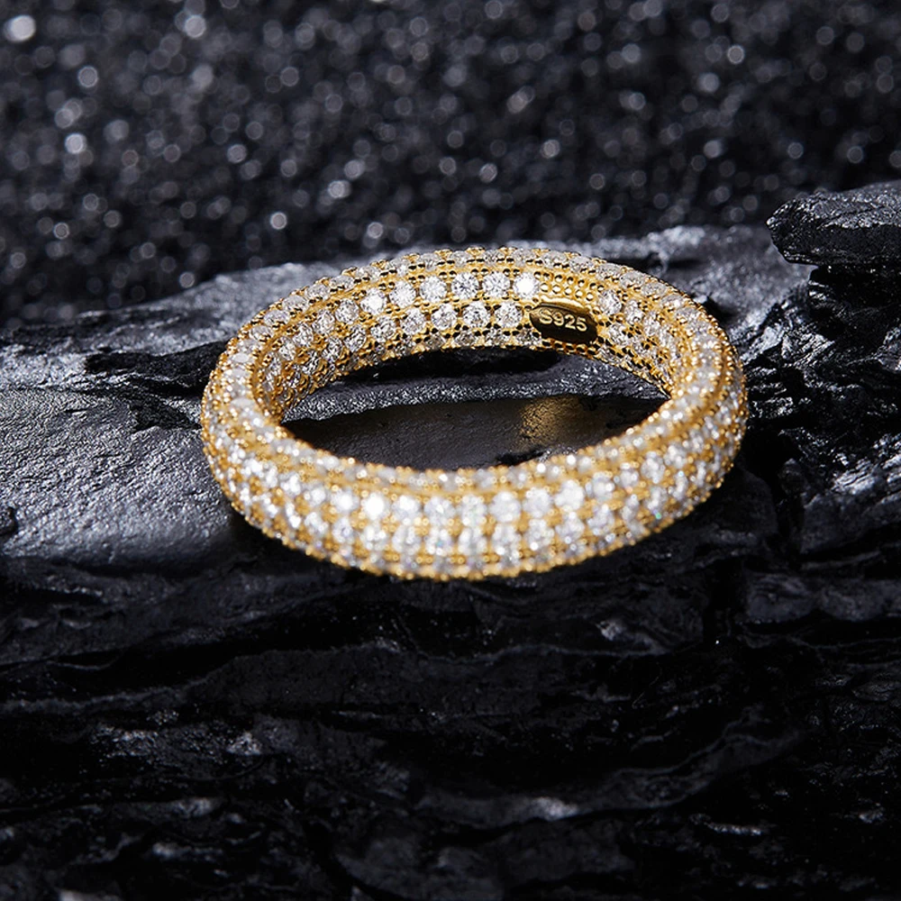 

Кольцо Hiphop с полным покрытием из муассанита 1,1 мм, позолоченное 18-каратным золотом, для женщин и мужчин, с круглым бриллиантовым огранением, ювелирное украшение для вечеринок, серебро S925, подарки