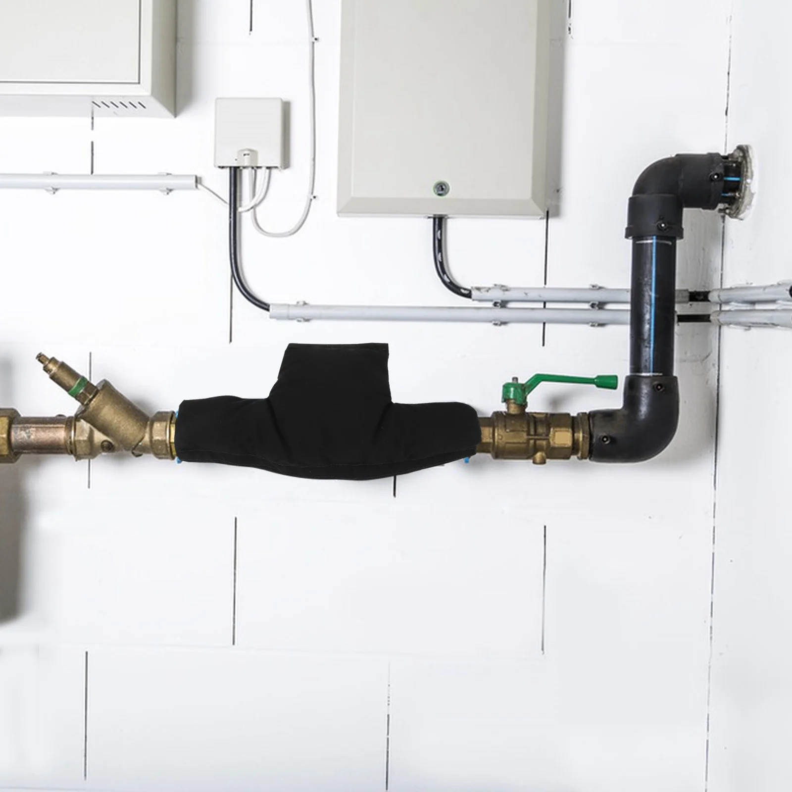 

Water Meter Insulation Cover Reusable Heavy Duty Freeze Protection for Outdoor Indoor Pipes Thermal Sleeve Weather Resistant