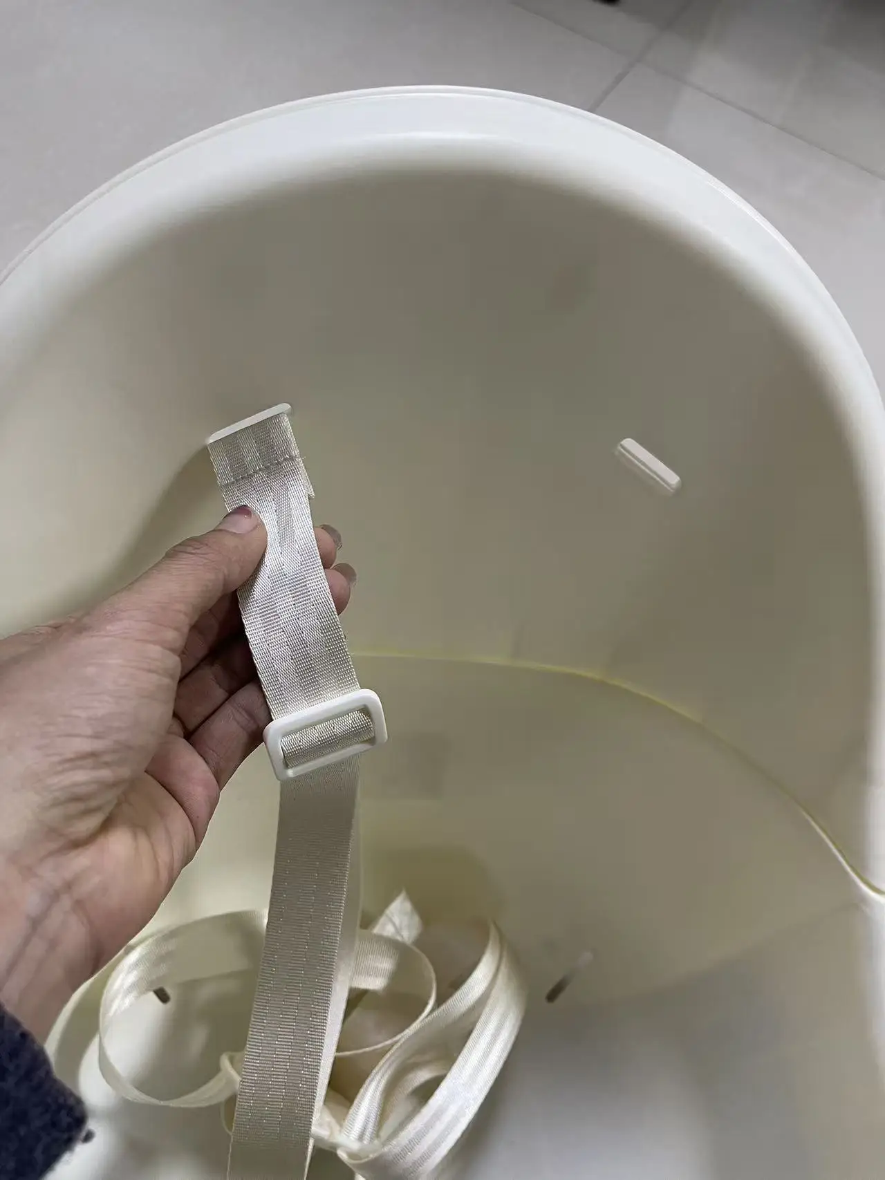 

Universal 5 point high chair harness FOR maxicosi Rotating High Chair Replacement 5-Point Harness Straps