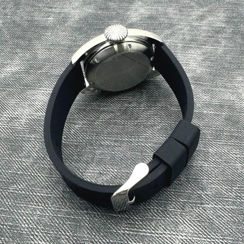 36mm الساعات الميكانيكية القبة الياقوت الزجاج العقيمة الهاتفي المطاط حزام NH35 التلقائية ساعة رجالي