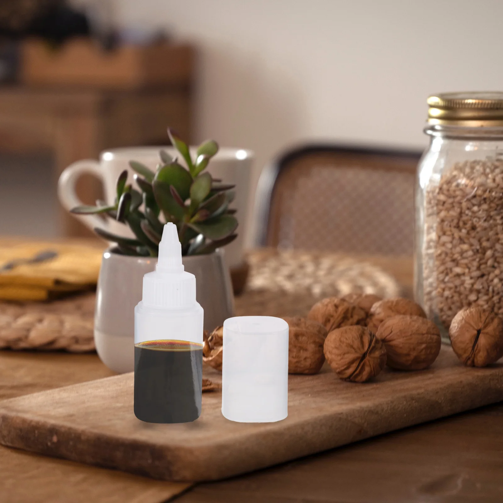 

2pcs Portable Squeeze Bottles 60ml Transparent Graduations for BBQ Sauce Oil Vinegar Dressing Condiment Kitchen Plastic Bottle