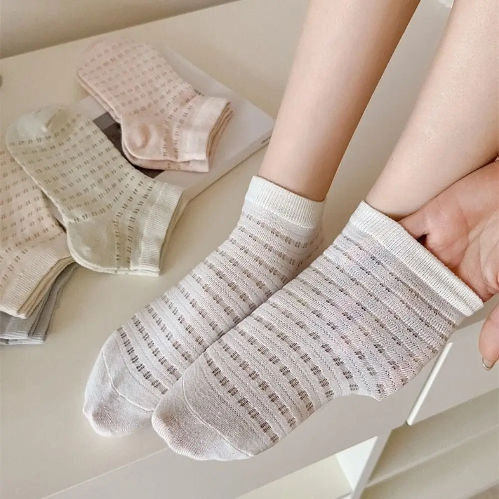 

6Pairs Cute Simple Mesh Hole Socks Ins Style Breathable Solid Tube Socks Sweet Female Hosiery Socks Women Girl