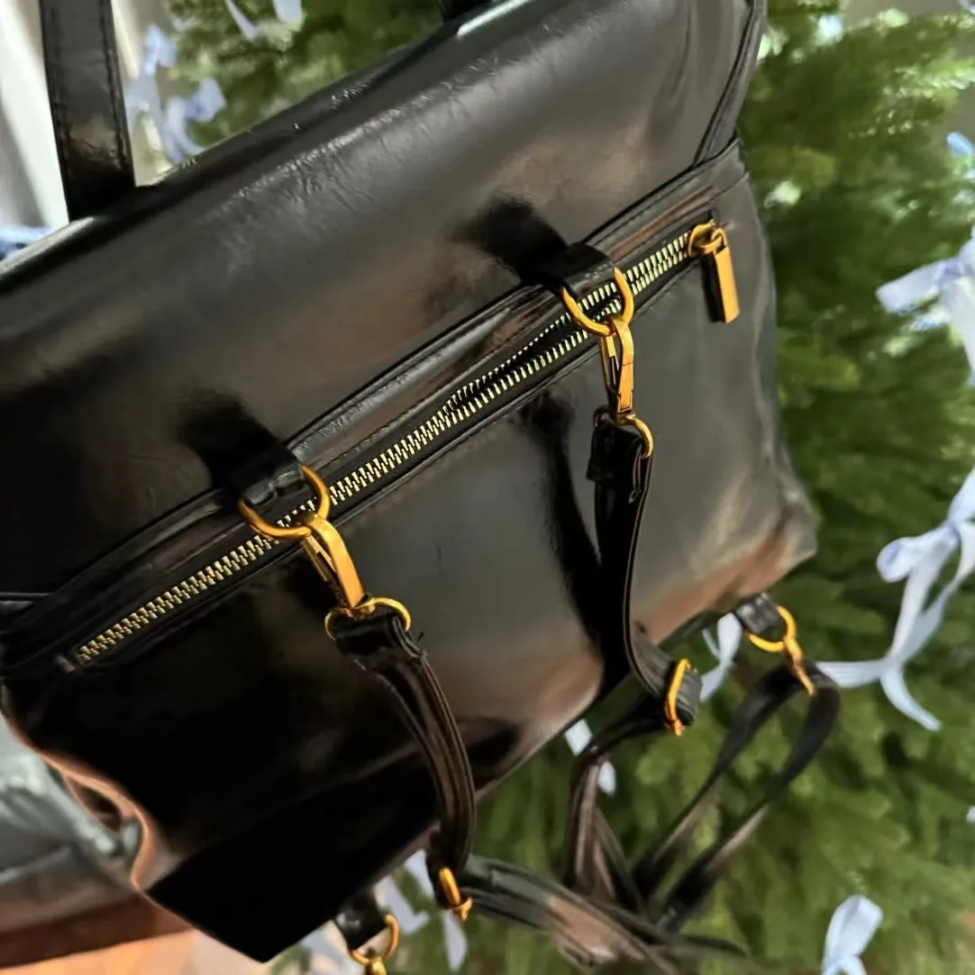 

Miyaagwa Korean Versatile Commuting Cross Shoulder 2025 New Niche Retro Large Capacity College Style Backpack