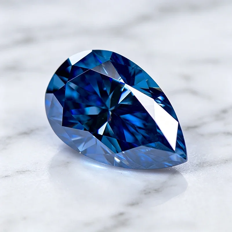 Moissanit-Stein, natürlicher, königsblauer, birnenförmiger Edelstein für die Herstellung von Schmuck, Ringen, Halsketten und Ohrringen – mit Zertifikat. – Detail 4