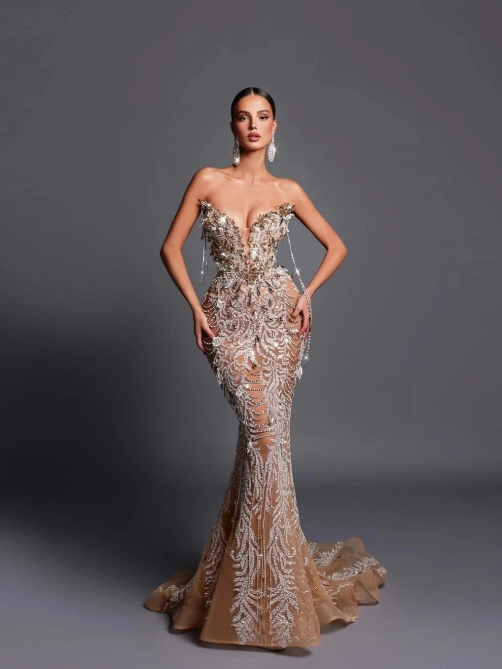 ファッションストラップレススパンコールプロムドレスエレガントなビーズノースリーブイブニングドレスフロアレングスクリスタルパーティードレスカスタマイズ